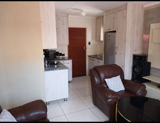 2 BEDROOM HOUSE FOR SALE IN SKY CITY